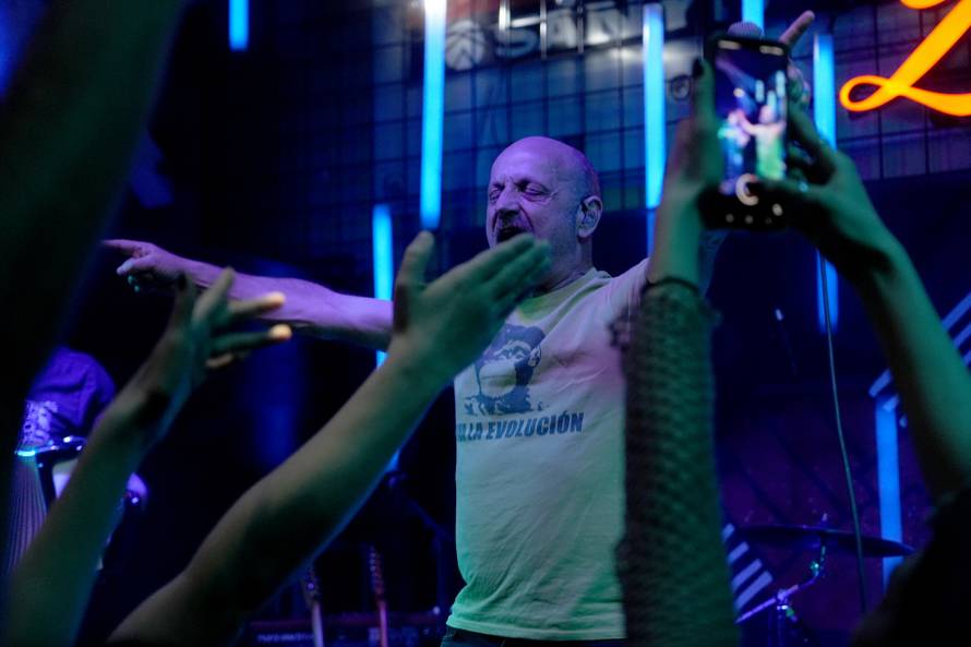 Beograd: Nastup Mile Kekina u Zappa bazi