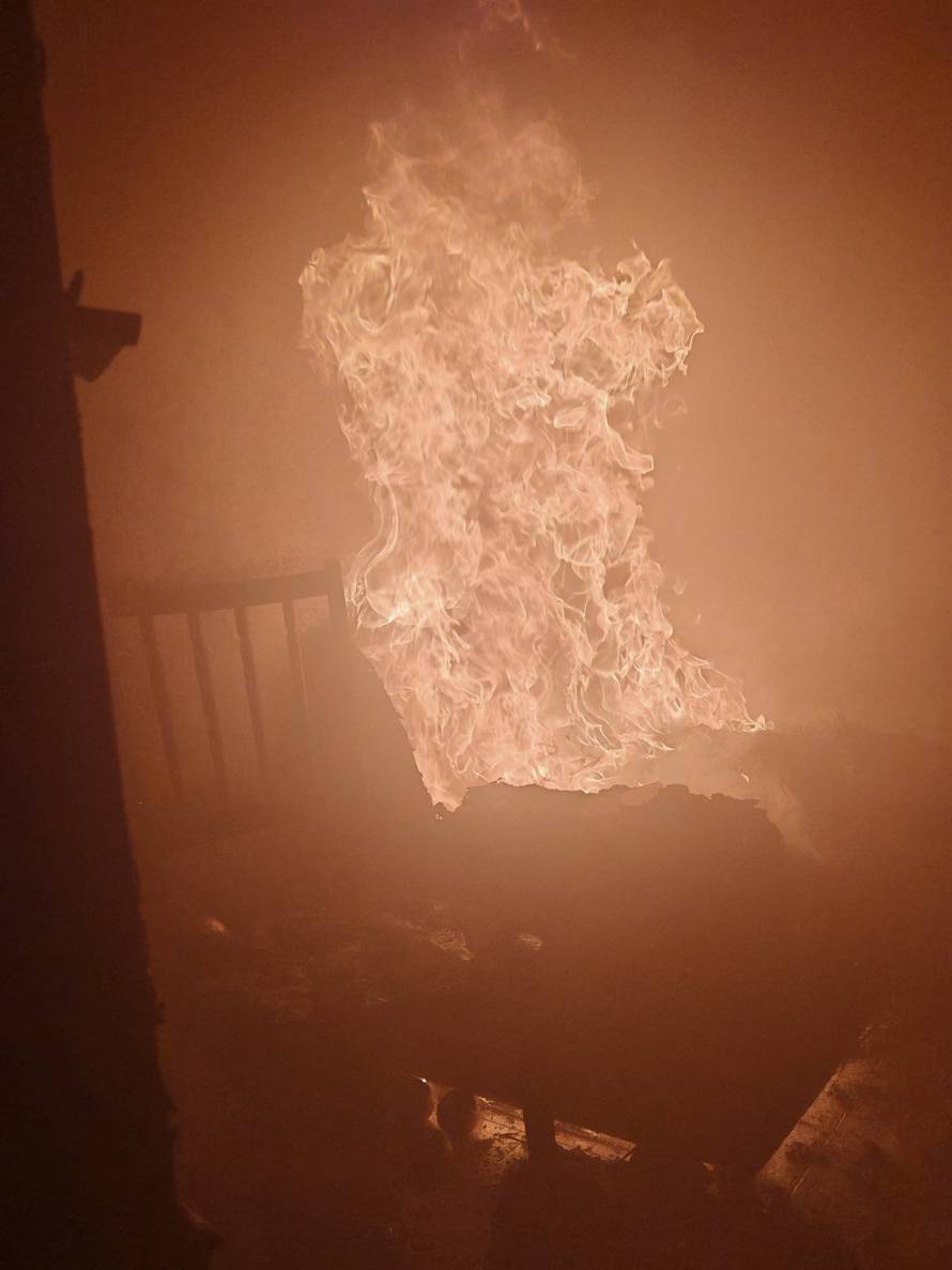 FOTO Planula kuhinja u Rovinju, papirić je natopio benzinom