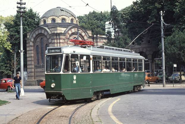 FOTO Zavirite u tvornicu ZET-a i Đuro Đaković gdje su se sklapali naši legendarni plavi tramvaji