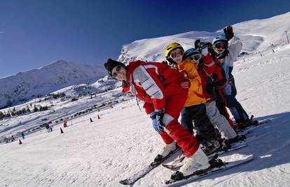 Duboki snijeg, terme, vrhunski spustovi, uživanje u skijanju