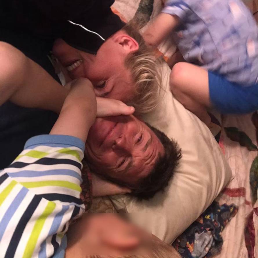 Elin Kostelić s djecom na izletu u prirodi, sinčić zapjevao Ivici: 'Kad je tata tu, sve je juhuhu'