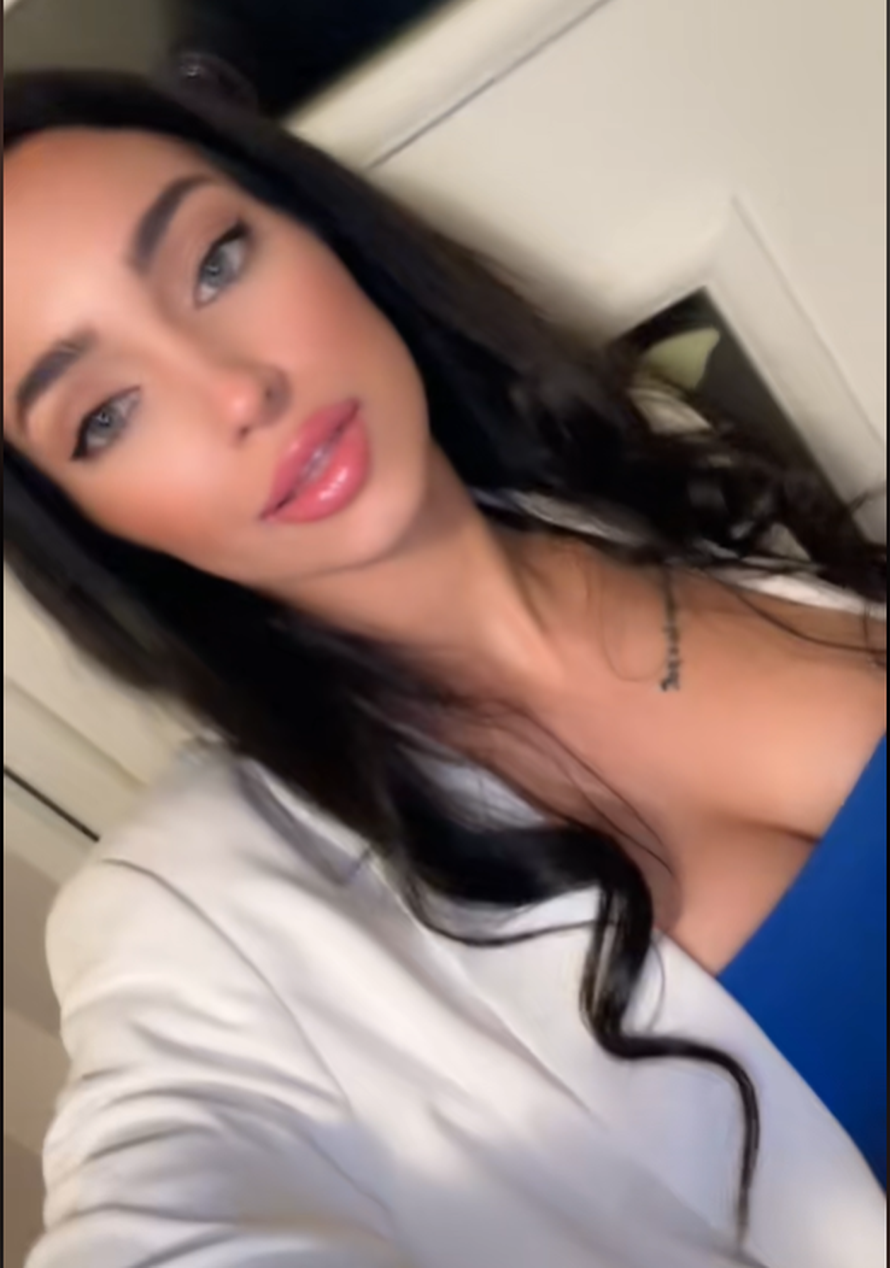 Laura iz Savršenog o hejterima: 'Teško je kad te neuki prosjek ne razumije. Vole me kul ljudi'