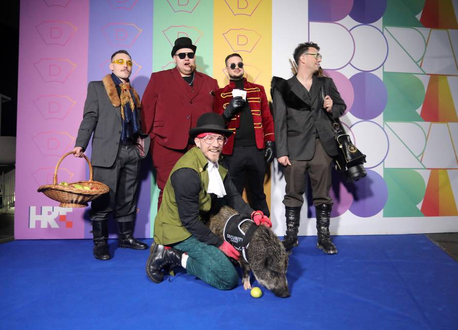 Opatija: Izvođači i voditelji na Dori