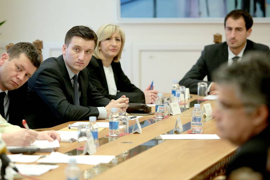 Radman smijenjen, Kovačić je predložen za novog ravnatelja