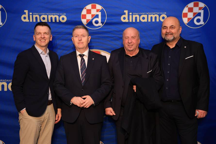 Zagreb: Poznati na svečanoj 300. izvedbi predstave Ćiro