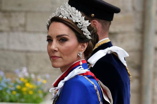 Uskoro kraj nagađanjima? BBC navodno u stanju pripravnosti zbog priopćenja Kate Middleton