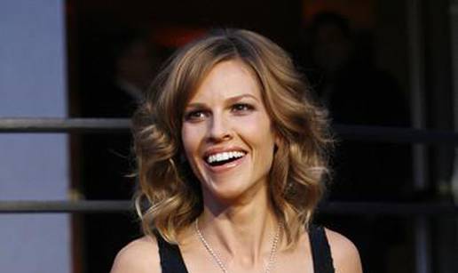 Hilary Swank okrali u Parizu: Zamalo sam umrla od straha...