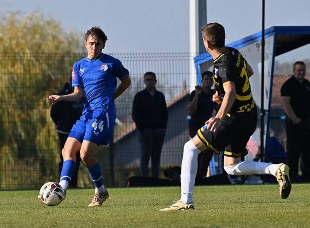 FOTO Dinamo zaplavio Dubravu i uveličao stoljeće nogometa u tom kraju. Pogledajte galeriju
