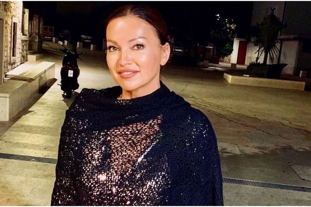 Nina Badrić sve oduševila mini haljinom: 'Gdje ćeš tako lijepa?'