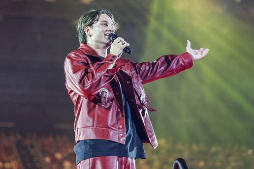 FOTO Jakov Jozinovi&cacute; ostvario san! Ovako je izgledao njegov prvi koncert u Areni Zagreb
