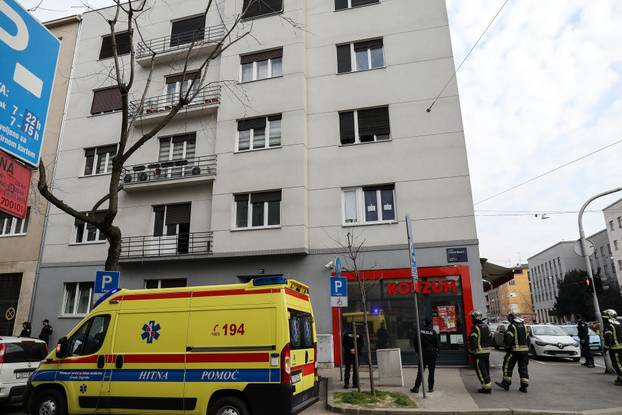FOTO Opsadno stanje u zgradi u Zagrebu u kojoj živi Kolinda