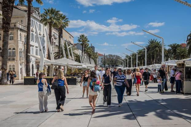 Proljetni ugođaj na Splitskoj Rivi