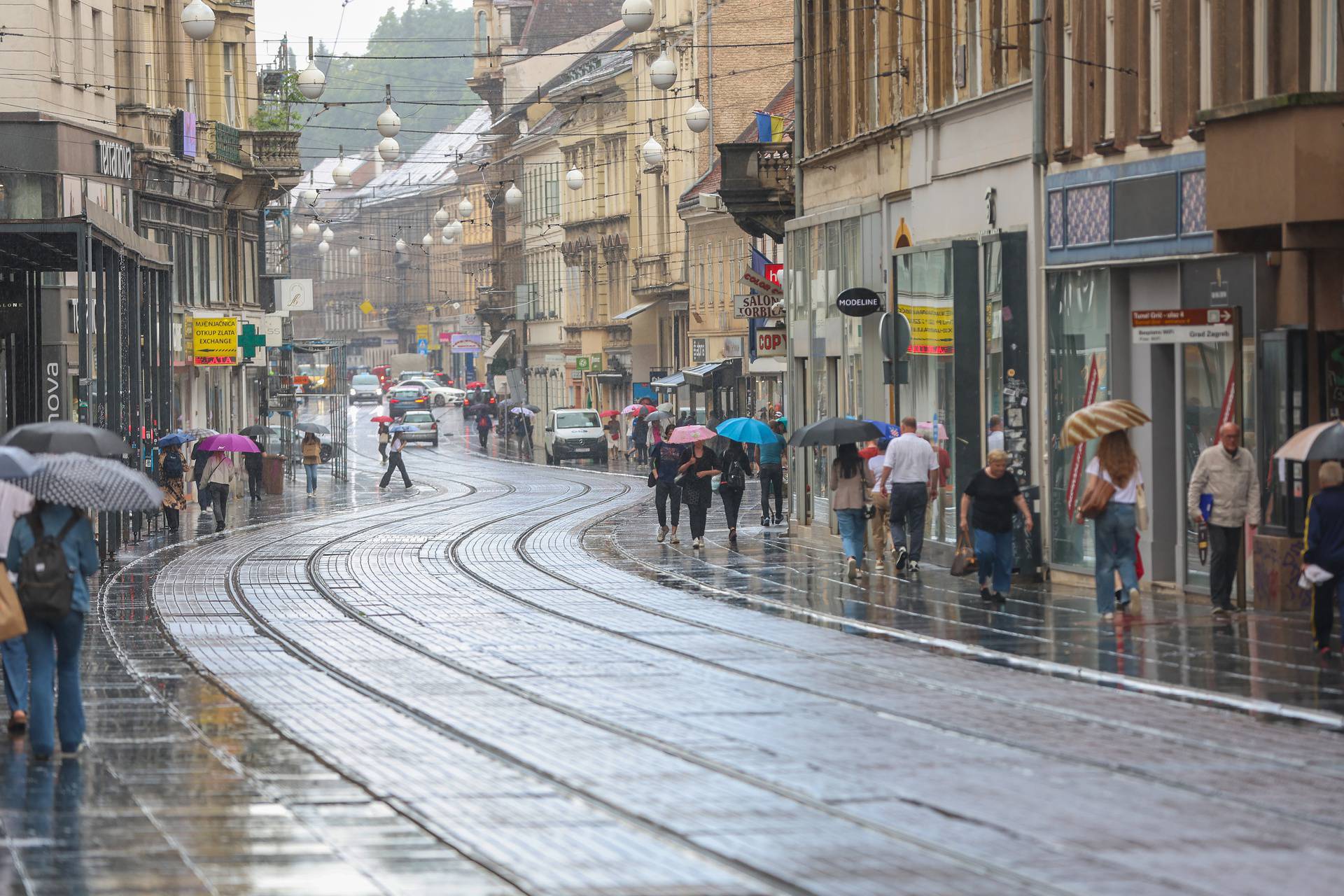 U središtu Zagreba pala kiša