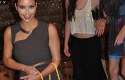 Kim Kardashian 21-mjesečnog nećaka nosi u skupoj torbi