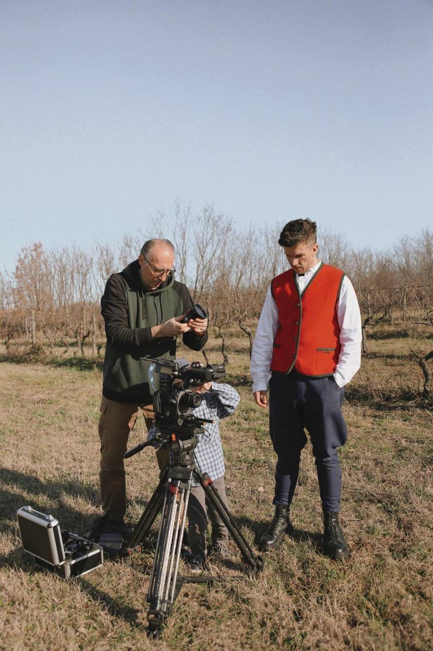 Lasagnu je na Doru nagovorio prijatelj, a njegov najmlađi član benda vratio se u školske klupe