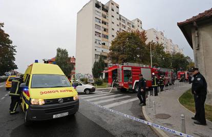 Stan u Zagrebu skroz izgorio: Ozlijeđeni žena te vatrogasac