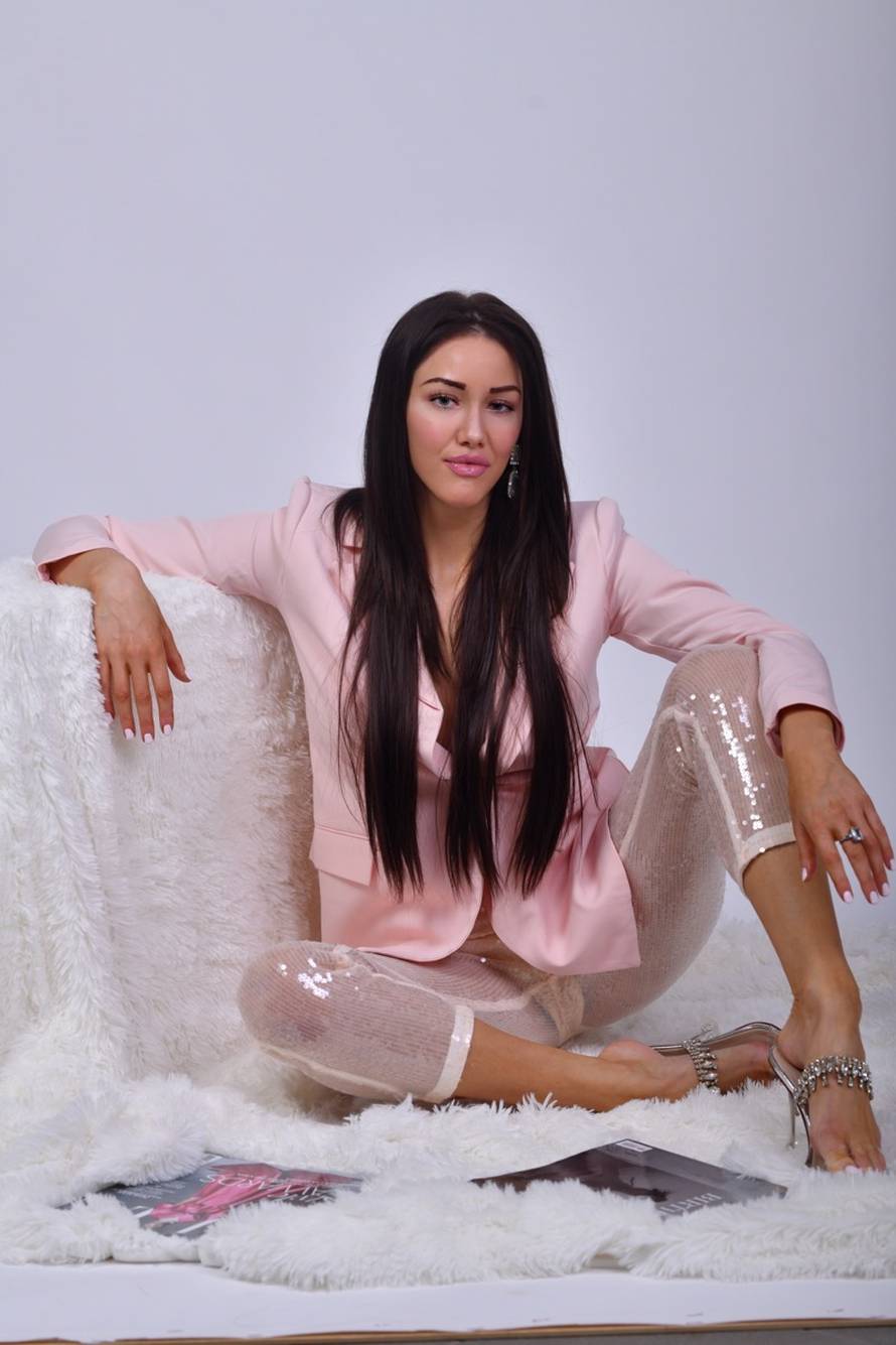 Lamzina golišava unuka Sonja: Djed se ne ljuti zbog fotografija