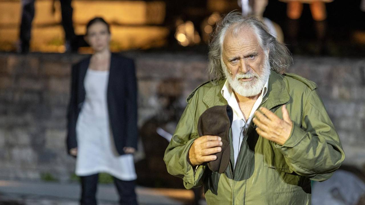 U Malom rimskom kazalištu u Puli je odigrana predstava 'Antigona-2000 godina kasnije'