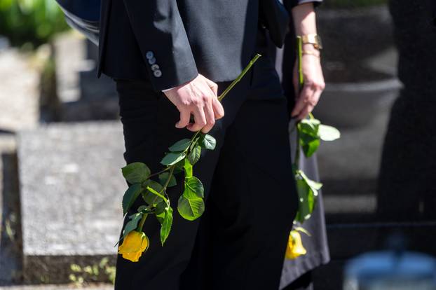 Osijek: Posljednji ispraćaj Vere Svobode 