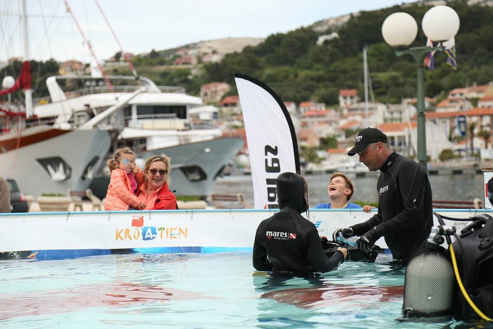 Učili su roniti i čistili more: 'U lukama ima sve manje smeća'