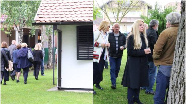 U rodnoj kući Ive Gregurevića okupili se brojni kolege i glumci