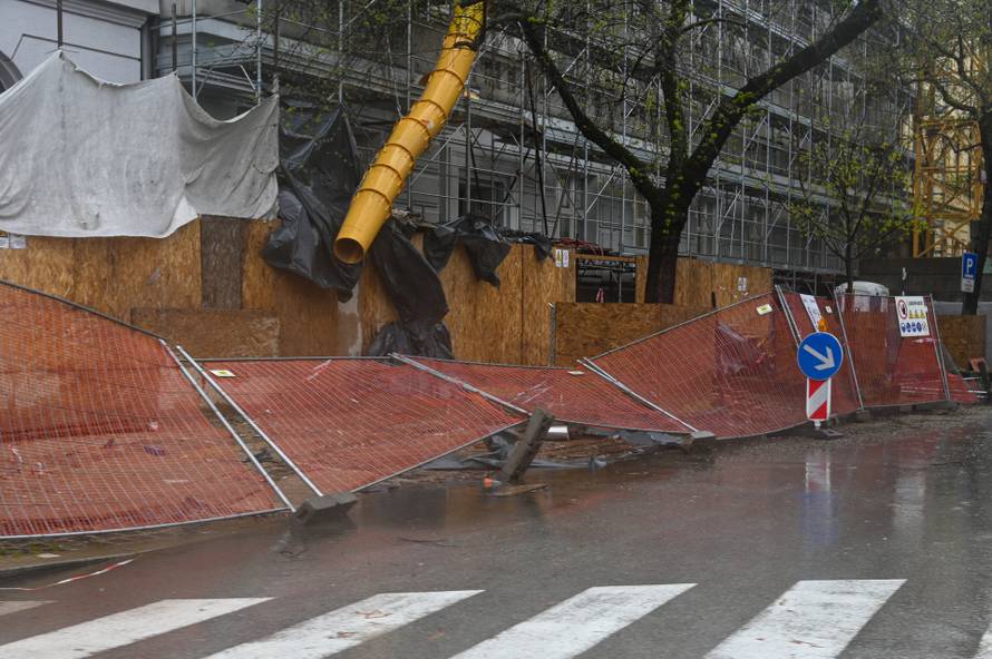 Olujno nevrijeme napravilo veliku štetu u Zagrebu