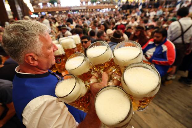 Otvoren 191. Oktoberfest u Muenchenu