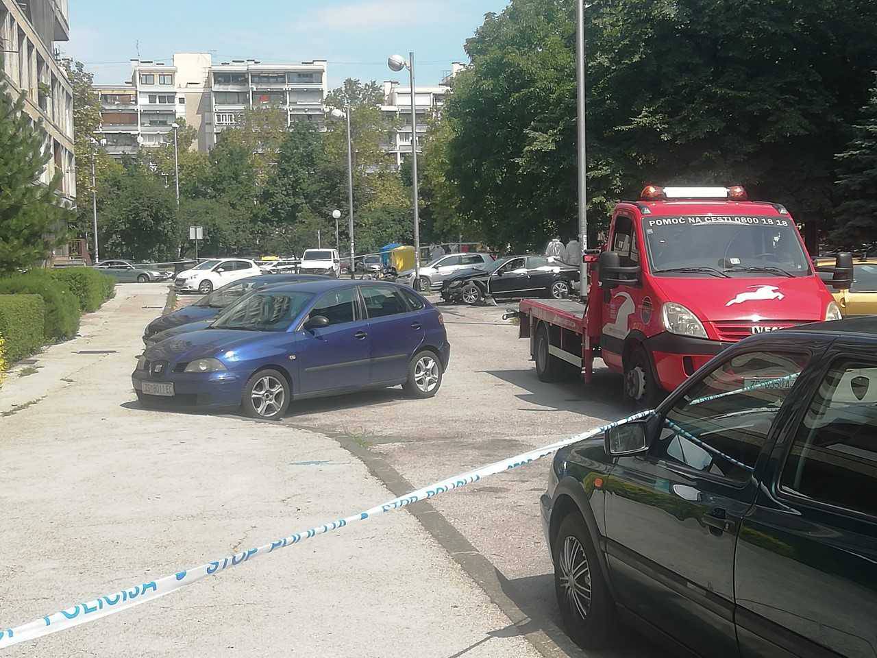 U Dugavama eksplodirao auto parkiran na invalidskom mjestu