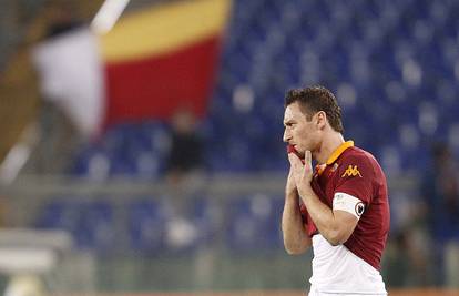 Serie A: Cagliari je šokirao Zemana i Romu na Olimpicu