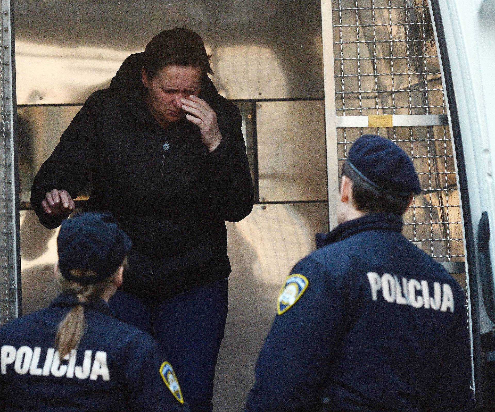 U selu Palovec opsadno stanje, na terenu i interventna policija