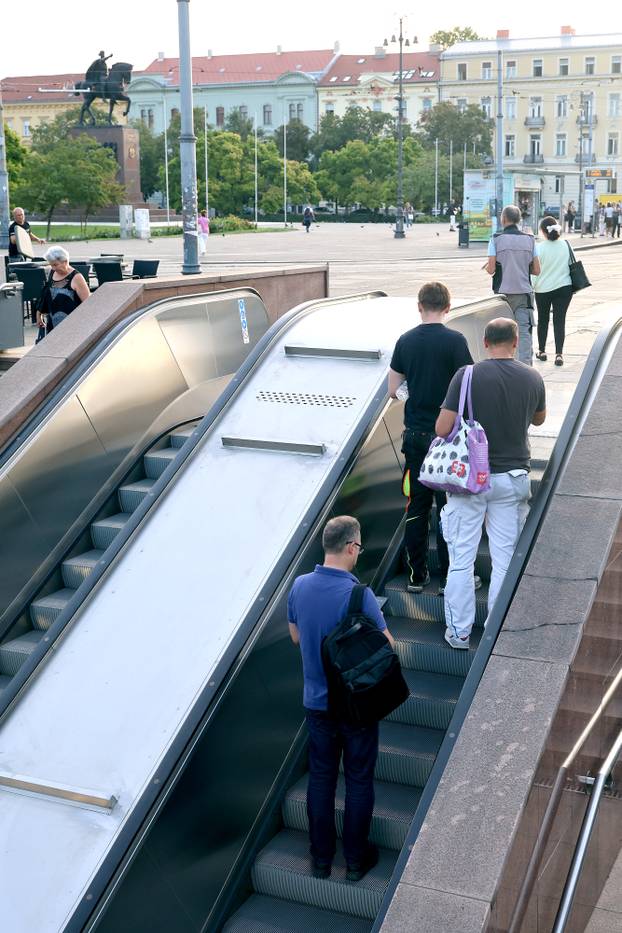 Zagreb: Pokretne stepenice kod Importane centra ponovno rade
