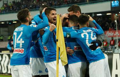 Strašna borba u Italiji! Napoli bolji od Lazija za vrh Serie A