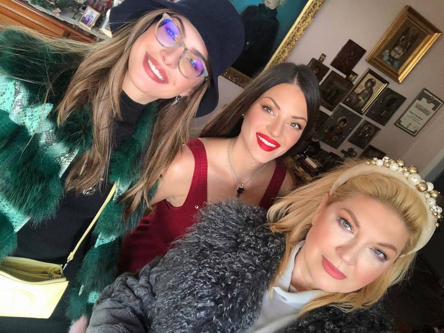 Suzana Mančić za 24sata: 'Muž mi je rekao: Biraj, Playboy ili brak. Ipak sam se skinula!'