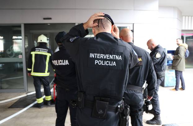 Šibenik: U robnoj ku?i City life u centru grada izbio požar