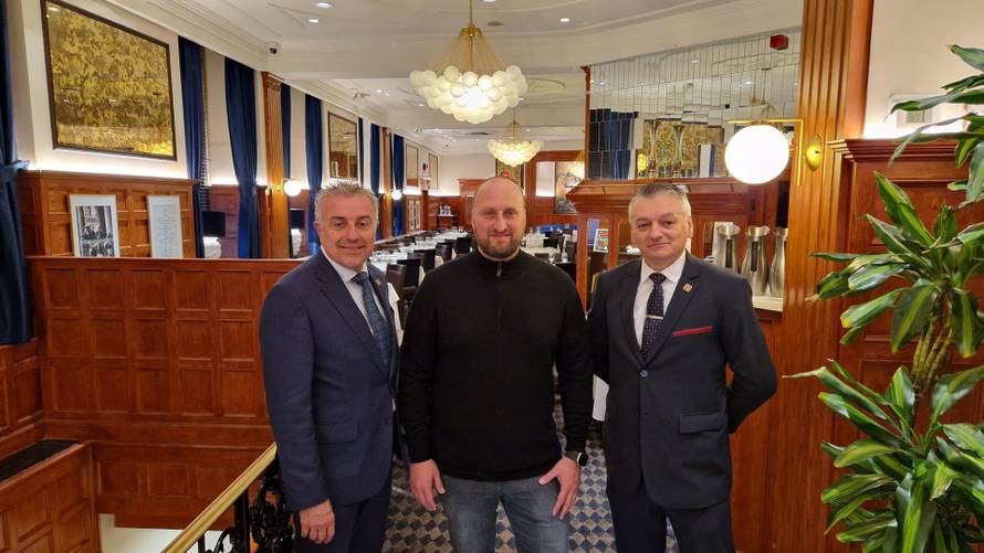 Od Tesle i JFK-a do Plenkovića: Legendarni hrvatski restoran u New Yorku ugostio je premijera