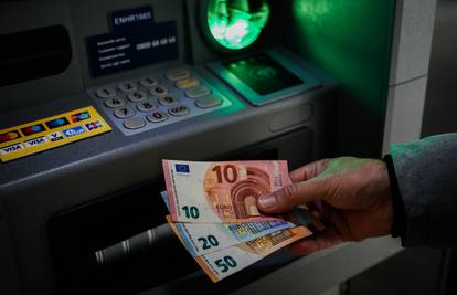 Stiže nova valuta: Bez panike, svi će stići 'oboružati' se eurima