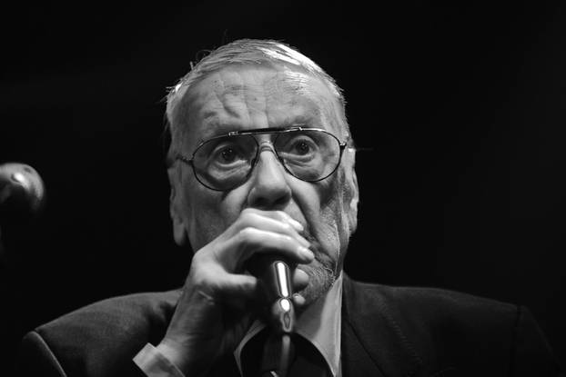 Zagreb: Jimmy Stanić nastupio u Vintage baru