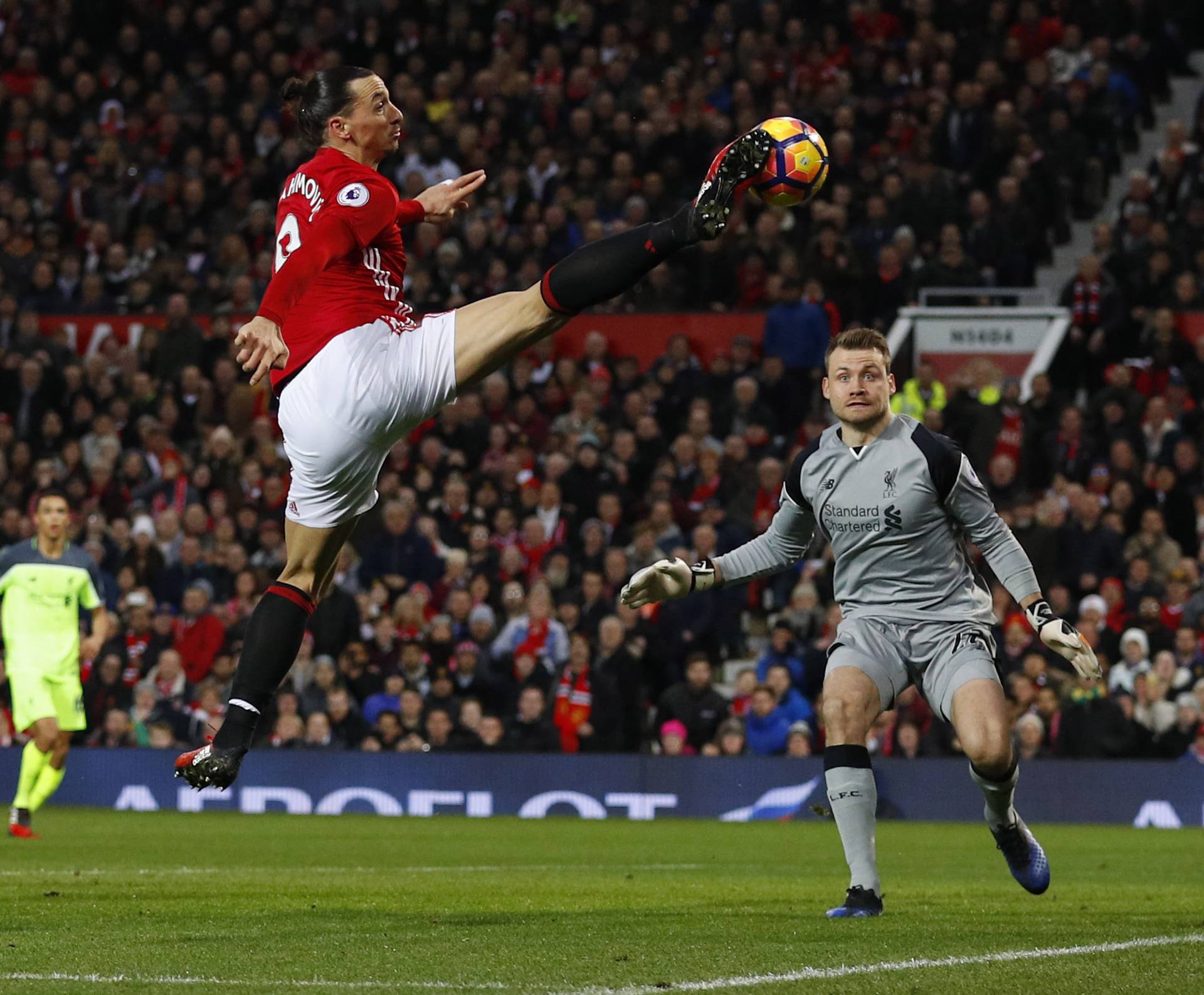 Manchester United's Zlatan Ibrahimovic shoots at goal