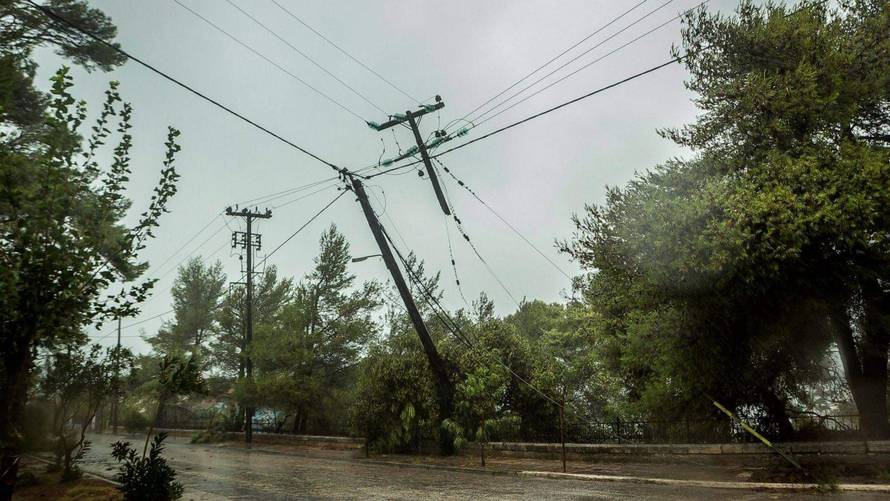 Hrvatska tenisačica zarobljena u hotelu: Auti plivaju ulicama, imamo pitke vode do večeras