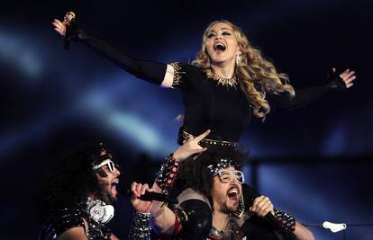 Madonna se divi Adele: Želim je upoznati i nastupati s njom