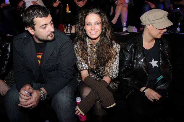 Zagreb: 15.12.1982. ro?ena Mia Kova?i?