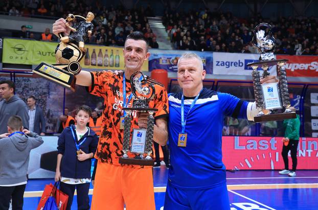 Zagreb: Senjak Cer Hotel Orient Matan pobjednici su turnira Kutija Šibica u kategoriji veterana