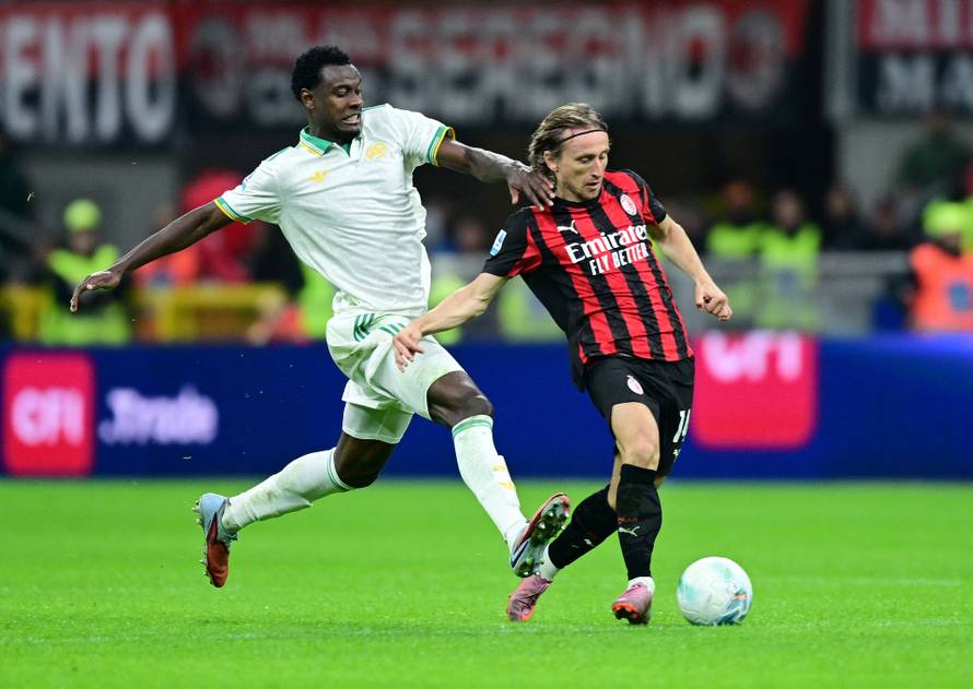 Serie A - AC Milan v AS Roma