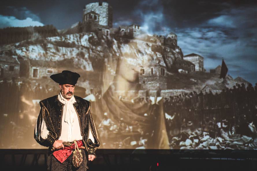 Povijesno scenski spektakl: Predstava 'Opsada Sinja 1715.'