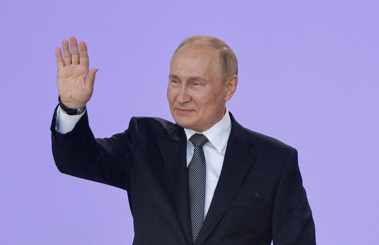 Putin potpisao uredbu o isplati beneficija osobama koje stižu iz Ukrajine: Mjesečno 1300 kuna