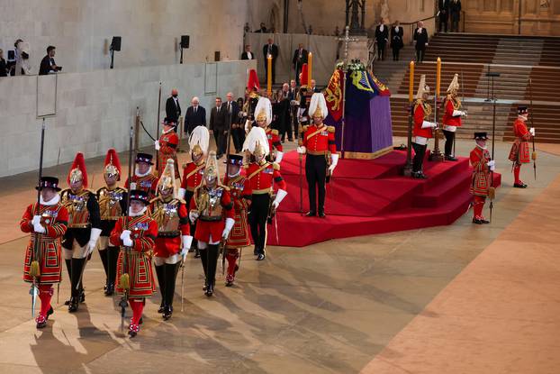 Britain mourns Queen Elizabeth