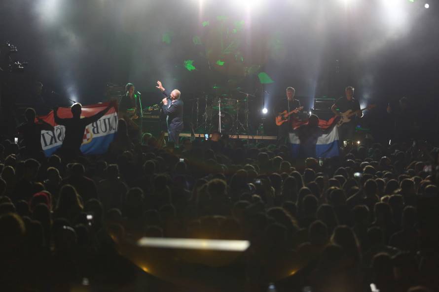 Frankfurt: Mate BuliÄ odrÅ¾ao koncert na Hrvatskoj noÄi