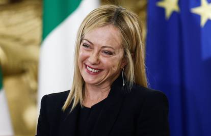 Giorgia Meloni prisegnula i postala prva premijerka Italije
