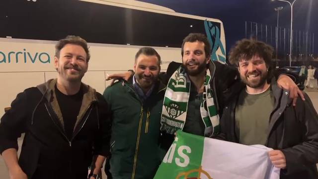 VIDEO Navijači Betisa: Volimo Jarnija i ne propuštamo nijednu utakmicu. Veći smo od Seville