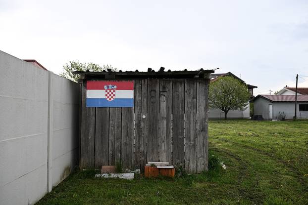 Samobor: Drvena baraka na adresi Gradna 85g